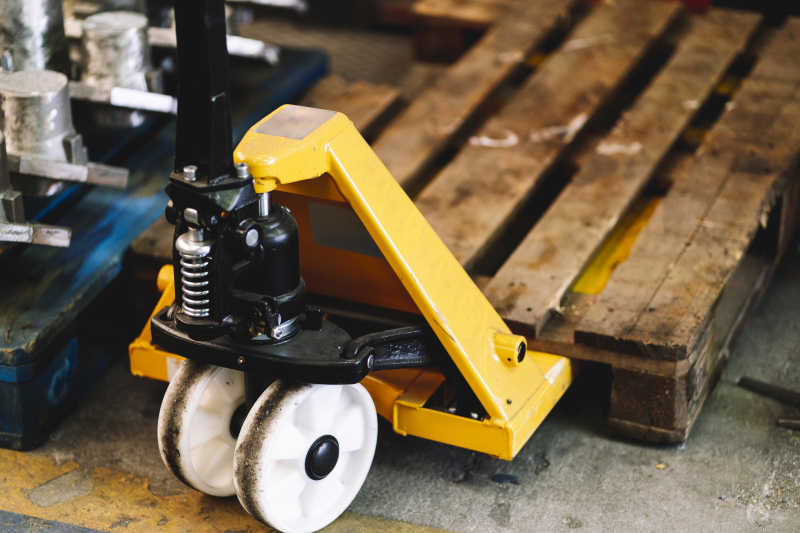 Forklifts, Pallet Jacks, Stock Chasers, Tow Tractors, Dock Levelers & Machinery – Buy, Rent, Parts, Repair and Service Richmond & Vancouver